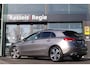 Mercedes-Benz A-klasse 200 Pano Ambient Widescreen Camera CarPlay Sensoren Stoelverwarming