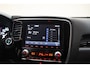 Mitsubishi Outlander 2.4 PHEV Pure Aut. [ Camera Trekhaak Stoelverwarming ]