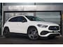 Mercedes-Benz GLA 200 AMG Night Pano Ambient HuD El.Haak CarPlay 19” Sensoren Stoelverwarming