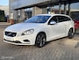 Volvo V60 T3 R-Design|Afneembare trekhaak|Stoelverwarming