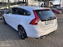 Volvo V60 T3 R-Design|Afneembare trekhaak|Stoelverwarming