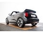 MINI Cooper Mini Cabrio 2.0 C Classic M Head up - Elektrisch verwarmde stoelen - Comfort Acces - Spiegelpakket - Windscherm - High-beam Assistant - Automatisch dimmende binnenspiegel - MINI Experience Modes -