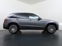 Mercedes-Benz GLC 300 e 4MATIC AMG Business Solution | Trekhaak Wegklapbaar | 20" Multispaaks AMG Velgen | Distronic Cruise Control & Stuur Assistent | Apple Carplay / Android Auto | DAB+ Radio | Klasse 3 Alarm | Achteruitrij Camera