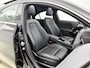 Mercedes-Benz CLA 180 Business Solution Luxury | Panoramadak | Memory | Sfeerverlichting | Car Play | Keyless Go | Stoelverwarming | Inclusief 24 maanden Mercedes-Benz Certified garantie voor Europa.