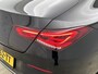Mercedes-Benz CLA 180 Business Solution Luxury | Panoramadak | Memory | Sfeerverlichting | Car Play | Keyless Go | Stoelverwarming | Inclusief 24 maanden Mercedes-Benz Certified garantie voor Europa.
