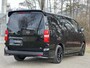 Opel Vivaro-e Electric L3 75 kWh 136pk DC | Dubbele Cabine | STX SPORT | Lederen bekleding STX | STX Pakket | Dakspoiler | Sideskirts | 18 inch zwarte velgen | City Pakket | Comfort Pakket | Exterieur Pakket | Full ECO LED verlichting | Winter Pakket | Houten afwerking laadruimte | Reservewiel | van €57.408 voor €44.995 ex. BTW rijklaar | N306810