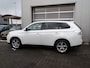 Mitsubishi Outlander 2.0 Intense+ Clima/Navi/Camera!! 7 Zits!!