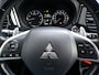 Mitsubishi Outlander 2.0 Intense+ Clima/Navi/Camera!! 7 Zits!!