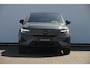 Volvo EC40 252PK Automaat Single Ext. Range Plus / Modeljaar 2026 / Adaptive cruise control  / Pilot assist / BLIS / Stoel en stuur verwarming / Elektrische achterklep / Parkeersensoren met camera / Google infotainment / Panoramadak
