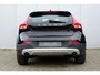Volvo V40 Cross Country D3 AUT6 150PK Summum, Verwarmbare stoelen voor & achter, 17” Lichtmetalen velgen, Park Assist achter met camera, Cruise Control, Sensus Full Map navigatie, Bluetooth telefoonvoorbereiding