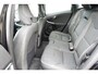 Volvo V40 Cross Country D3 AUT6 150PK Summum, Verwarmbare stoelen voor & achter, 17” Lichtmetalen velgen, Park Assist achter met camera, Cruise Control, Sensus Full Map navigatie, Bluetooth telefoonvoorbereiding