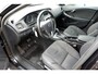 Volvo V40 Cross Country D3 AUT6 150PK Summum, Verwarmbare stoelen voor & achter, 17” Lichtmetalen velgen, Park Assist achter met camera, Cruise Control, Sensus Full Map navigatie, Bluetooth telefoonvoorbereiding