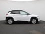 Hyundai Kona Electric EV Premium 64 kWh 204PK | Stoelverwarming | Navigatie | Achteruitrijcamera | Keyless | Apple CarPlay & Android Auto