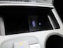 Hyundai Kona Electric EV Premium 64 kWh 204PK | Stoelverwarming | Navigatie | Achteruitrijcamera | Keyless | Apple CarPlay & Android Auto