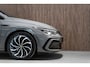 Volkswagen Golf 1.5 eTSI R-Line 2020 DSG IQ PANO CAMERA VIRTUAL