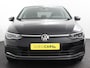 Volkswagen Golf 1.5 eTSI Style | Navigatie | DAB | Camera | Lane Assist | LED | Adaptive Cruise Control | Keyless Go | Stoelverwarming |