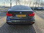 BMW 3-Serie Gran Turismo 320i 8-traps Automaat High Executive | Vol Opties | Navigatie | Panorama-Dak | Leder | ECC | 19" LM-Velgen | Camera | Parkpilot | M-Sport Pakket | Set winterbanden LMV