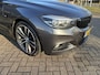 BMW 3-Serie Gran Turismo 320i 8-traps Automaat High Executive | Vol Opties | Navigatie | Panorama-Dak | Leder | ECC | 19" LM-Velgen | Camera | Parkpilot | M-Sport Pakket | Set winterbanden LMV