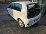Volkswagen Up! 1.0 BMT move up! | 2E EIGENAAR | 12MND GARANTIE | AIRCO | ELEC RAMEN | NW APK |