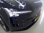 Volvo EX30 Twin Motor Performance Ultra 69 kWh | Panoramadak | 20 inch LM | Stoel + Stuurverwarming | Getint glas | PDC V+A en 360 Camera | Harman en Cardon Audio |