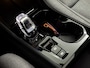 Volvo XC40 1.5 T4 Plug-in hybrid Ultimate Dark Panoramadak, Harman/Kardon, Camera, Navi, Memory stoelen, Elektrische achterklep, Verstelbare stoelen, Stoelverwarming