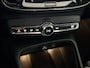 Volvo XC40 1.5 T4 Plug-in hybrid Ultimate Dark Panoramadak, Harman/Kardon, Camera, Navi, Memory stoelen, Elektrische achterklep, Verstelbare stoelen, Stoelverwarming
