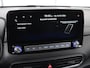 Hyundai Kona Electric EV Limited 64 kWh | SOH 100% | 3 Fase | Stoelventilatie | Head-Up | Adaptive cruise | Camera | Leder | Carplay | Achterbankverwarming | Warmtepomp | Keyless | Full LED | Dodehoek detectie