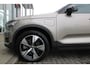 Volvo XC40 T4 Recharge Inscription | 360 camera | H&K Audio | Schuif/kantel dak | Stoel/stuur verwarming | BLIS |