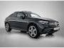 Mercedes-Benz GLC Coupe 300e 4MATIC Sport Edition | Premium Pakket | Trekhaak | Nightpakket | AMG Spoiler | Panoramaschuifdak | 360° camera | Digital Light | Memorypakket | 20 inch AMG velgen | Augmented Reality navigatie |