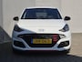 Hyundai i10 1.0 T-GDI N Line 5-zits 101pk Handgeschakeld / Nieuw Model / Fabrieksgarantie tot 06-2028 / Dealer onderhouden / Cruise control / Airco / Navigatie via Apple Carplay of Android Auto / Parkeersensoren achter /