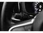 Volvo XC60 D3 Momentum | Stoelverwarming | Camera | Getint Glas | Apple Carplay | PDC V+A