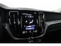 Volvo XC60 D3 Momentum | Stoelverwarming | Camera | Getint Glas | Apple Carplay | PDC V+A