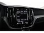 Volvo XC60 D3 Momentum | Stoelverwarming | Camera | Getint Glas | Apple Carplay | PDC V+A