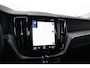 Volvo XC60 D3 Momentum | Stoelverwarming | Camera | Getint Glas | Apple Carplay | PDC V+A
