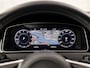 Volkswagen Golf 1.0 TSI R-Line Highline Sport Automaat (2X R-LINE, BLACK PACK, VIRTUAL COCKPIT, APPLE CARPLAY, GROOT NAVI, CAMERA, GETINT GLAS, LED KOPLAMPEN, SPORTSTOELEN, ADAPTIVE CRUISE, NIEUWSTAAT)