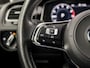 Volkswagen Golf 1.0 TSI R-Line Highline Sport Automaat (2X R-LINE, BLACK PACK, VIRTUAL COCKPIT, APPLE CARPLAY, GROOT NAVI, CAMERA, GETINT GLAS, LED KOPLAMPEN, SPORTSTOELEN, ADAPTIVE CRUISE, NIEUWSTAAT)