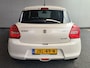 Suzuki Swift 1.2 Select Smart Hybrid uit 2023 Rijklaar + 12 maanden Bovag-garantie Henk Jongen Auto's in Helmond,  al 50 jaar service zoals 't hoort!