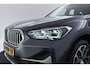 BMW X1 SDrive20i Business Edition Plus | Panoramadak | Adap Cruise | Leer | Sportstoelen | Camera