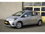 Toyota Yaris 1.5 Hybrid Automaat! Active BJ2019 Led | Navi (niet vrijgeschakeld) | Achteruitrijcamera | Climate control | Cruise control | Getint glas