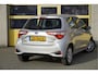 Toyota Yaris 1.5 Hybrid Automaat! Active BJ2019 Led | Navi (niet vrijgeschakeld) | Achteruitrijcamera | Climate control | Cruise control | Getint glas