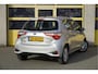 Toyota Yaris 1.5 Hybrid Automaat! Active BJ2019 Led | Navi (niet vrijgeschakeld) | Achteruitrijcamera | Climate control | Cruise control | Getint glas