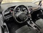 Volkswagen Touran 1.5 TSI Comfortline Business 7p Uitklapbare Trekhaak / Camera / LED / Adapt. Cruise / Stoelverwarming / Navigatie / PDC V&A / 17'' LMV