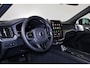 Volvo XC60 T6 Recharge AWD Ultra Black Edition - Luchtvering - Panorama/schuifdak - IntelliSafe Assist & Surround - 360º Camera - Bowers & Wilkins audio - Adaptieve LED koplampen - Verwarmde voorstoelen, stuur & achterbank - Parkeersensoren voor & achter - Elektr. bedienb. voorstoelen met geheugen - Geventileerde voorstoelen - Head up display - Draadloze tel. lader - 21' LMV