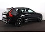 Volvo XC60 T6 Recharge AWD Ultra Black Edition - Luchtvering - Panorama/schuifdak - IntelliSafe Assist & Surround - 360º Camera - Bowers & Wilkins audio - Adaptieve LED koplampen - Verwarmde voorstoelen, stuur & achterbank - Parkeersensoren voor & achter - Elektr. bedienb. voorstoelen met geheugen - Geventileerde voorstoelen - Head up display - Draadloze tel. lader - 21' LMV