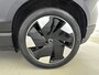 Volvo EX30 Single Motor Extended Range Plus 69 kWh | PDC V+A en Camera | Harman & Cardon Audio | Stoel + Stuurverwarming | Extra Getint Glas | Keyless Entry en Start |