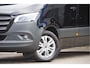 Mercedes-Benz Sprinter 319 3.0 CDI V6 L2H2 AUT. MARGE! LED, 360 CAMERA, TREKHAAK, STANDKACHEL, MBUX 10'', CRUISE, CLIMA, STOELVERWARMING