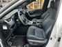 Toyota RAV4 2.5 Hybrid AWD Style STOEL/STUURVERW PARK-SENSOREN ELEK-ACHTERKLEP APPLE/ANDROID KEYLESS DRAADLOOS-LADEN AD-CRUISE CAMERA LM-VELGEN