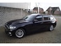 BMW 3-Serie Touring 318i Business Edition Autom 156PK 4 Cilinder Panodak Navi Camera Clima Stoelverw 2x PDC LMV Trekh ENZ.