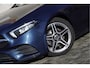 Mercedes-Benz A-klasse 180 Automaat! Business Solution AMG BJ2020 Lmv 18" | Led V+A | Pdc | Navi | Achteruitrijcamera | Virtual cockpit | Climate control | Cruise control | Sportstoelen | Verwarmde voorstoelen | Zwarte hemel | Extra getint glas
