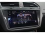 Volkswagen Tiguan 1.4 TSI eHybrid R Business+ | Panoramdak | Trekhaak | Head Up